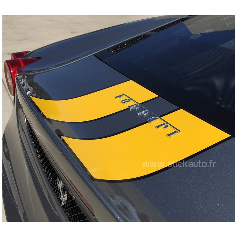 Sticker Ferrari en couleurs pour Baril